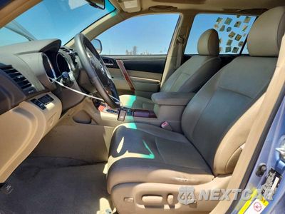 Zdjęcie 7 z 13 samochodu: 2010 TOYOTA HIGHLANDER LIMITED VIN:5TDYK3EH7AS011783 - miniatura