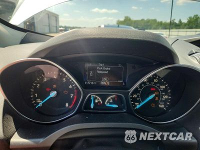 Zdjęcie 9 z 13 samochodu: 2019 FORD ESCAPE S VIN:1FMCU0F77KUB94779 - miniatura