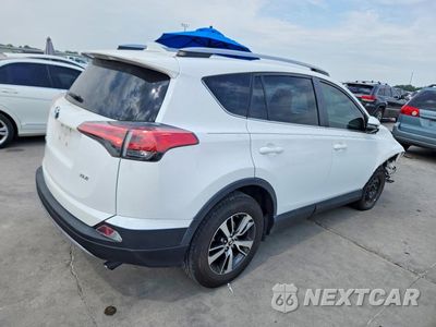 Trzecie zdjęcie samochodu z tyłu: 2018 TOYOTA RAV4 XLE VIN:2T3WFREV5JW520984 - miniatura