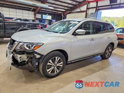2017 NISSAN PATHFINDER SV 5N1DR2MM1HC670100 - główne zdjęcie licytacji z USA - miniatura