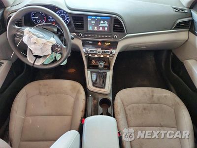 Zdjęcie 8 z 12 samochodu: 2020 HYUNDAI ELANTRA SEL VIN:KMHD84LF7LU081153 - miniatura