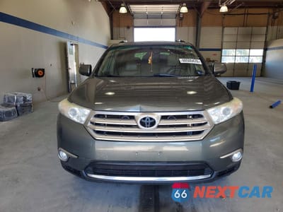Piąte zdjęcie samochodu w środku: 2012 TOYOTA HIGHLANDER LIMITED VIN:5TDDK3EH3CS175260 - miniatura