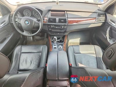 Zdjęcie 8 z 13 samochodu: 2009 BMW X5 XDRIVE30I VIN:5UXFE43519L272707 - miniatura