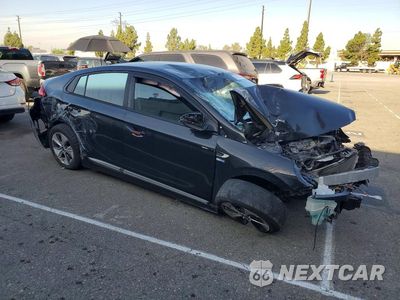 Czwarte zdjęcie samochodu z boku: 2019 HYUNDAI IONIQ ELECTRIC BASE VIN:KMHC75LH1KU050470 - miniatura