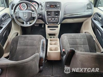 Zdjęcie 8 z 13 samochodu: 2013 DODGE GRAND CARAVAN SXT VIN:2C4RDGCG9DR719157 - miniatura