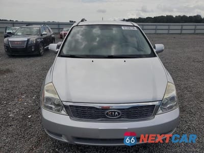 Piąte zdjęcie samochodu w środku: 2012 KIA SEDONA LX VIN:KNDMG4C7XC6454660 - miniatura