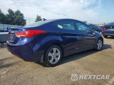 Trzecie zdjęcie samochodu z tyłu: 2013 HYUNDAI ELANTRA GLS VIN:5NPDH4AE5DH442891 - miniatura