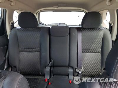 Zdjęcie 10 z 13 samochodu: 2019 NISSAN ROGUE SV VIN:KNMAT2MT5KP528591 - miniatura