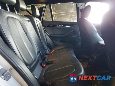 Zdjęcie 10 z 13 samochodu: 2018 BMW X1 SDRIVE28I VIN:WBXHU7C33J5L06848 - miniatura