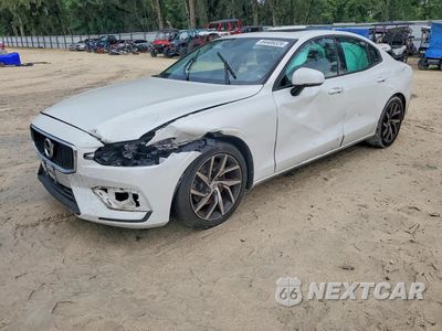 2020 VOLVO S60 T5 MOMENTUM 7JR102FKXLG043704 - główne zdjęcie licytacji z USA - miniatura