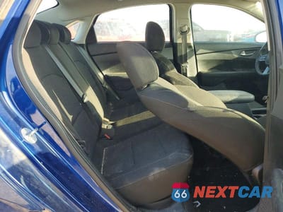 Zdjęcie 10 z 13 samochodu: 2020 KIA FORTE LXS VIN:3KPF24AD1LE255376 - miniatura