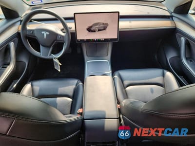 Zdjęcie 8 z 12 samochodu: 2023 TESLA MODEL 3 VIN:5YJ3E1EAXPF446710 - miniatura