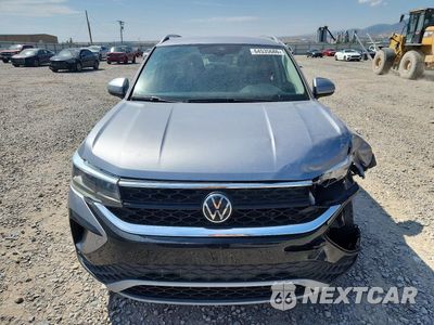 Piąte zdjęcie samochodu w środku: 2024 VOLKSWAGEN TAOS SE VIN:3VVSX7B24RM048818 - miniatura