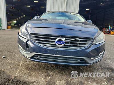 Piąte zdjęcie samochodu w środku: 2014 VOLVO S60 T5 VIN:YV1612FS8E2281501 - miniatura