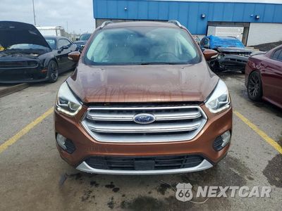 Piąte zdjęcie samochodu w środku: 2017 FORD ESCAPE TITANIUM VIN:1FMCU0J92HUB23393 - miniatura