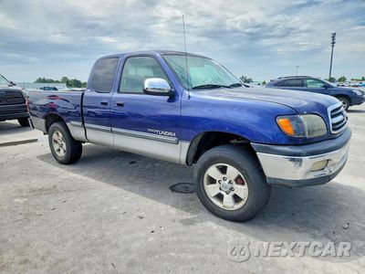 Czwarte zdjęcie samochodu z boku: 2001 TOYOTA TUNDRA SR5 VIN:5TBRT34191S148710 - miniatura