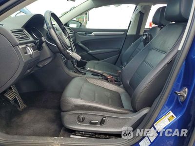 Zdjęcie 7 z 12 samochodu: 2017 VOLKSWAGEN PASSAT R-LINE VIN:1VWDT7A39HC047383 - miniatura