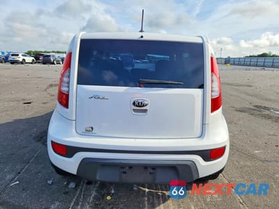 Zdjęcie 6 z 13 samochodu: 2013 KIA SOUL + VIN:KNDJT2A64D7776980 - miniatura