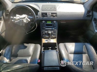 Zdjęcie 8 z 14 samochodu: 2010 VOLVO XC90 3.2 VIN:YV4982CZ7A1553176 - miniatura