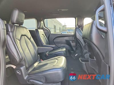 Zdjęcie 11 z 14 samochodu: 2025 CHRYSLER PACIFICA SELECT VIN:2C4RC1BG8SR532359 - miniatura