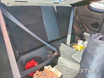Zdjęcie 10 z 12 samochodu: 2025 TOYOTA GR86 PREMIUM VIN:JF1ZNBE13S8752999 - miniatura