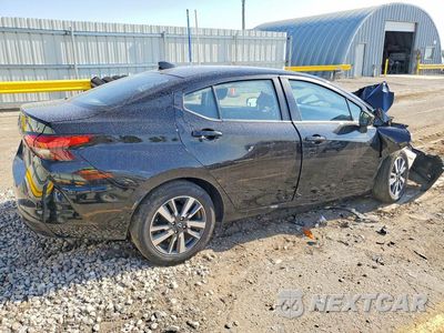 Trzecie zdjęcie samochodu z tyłu: 2024 NISSAN VERSA SV VIN:3N1CN8EV9RL895718 - miniatura