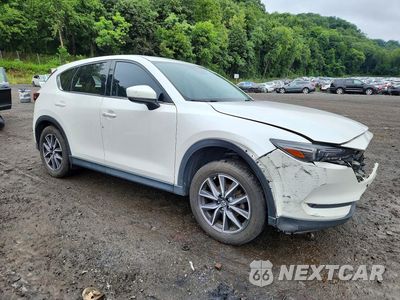 Czwarte zdjęcie samochodu z boku: 2018 MAZDA CX-5 GRAND TOURING VIN:JM3KFBDM5J0373513 - miniatura