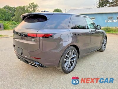 Czwarte zdjęcie samochodu z boku: 2023 LAND ROVER RANGE ROVER SPORT DYNAMIC SE VIN:SAL1L9FUXPA154724 - miniatura