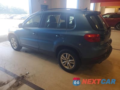 Drugie zdjęcie samochodu z przodu: 2017 VOLKSWAGEN TIGUAN S VIN:WVGBV7AX6HK025267 - miniatura