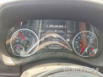 Zdjęcie 9 z 13 samochodu: 2022 RAM 3500 LARAMIE VIN:3C63RRJL0NG260795 - miniatura