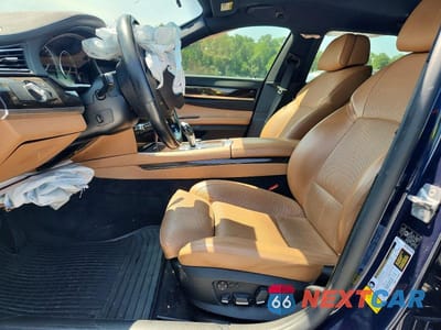 Zdjęcie 7 z 12 samochodu: 2011 BMW 750 LI VIN:WBAKB8C5XBCY66246 - miniatura