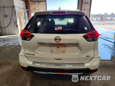 Zdjęcie 6 z 12 samochodu: 2019 NISSAN ROGUE SV VIN:5N1AT2MT4KC730454 - miniatura