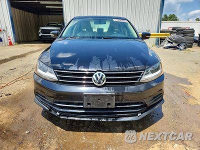 Piąte zdjęcie samochodu w środku: 2017 VOLKSWAGEN JETTA SE VIN:3VWDB7AJ7HM258632 - miniatura