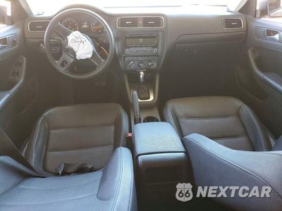 Zdjęcie 8 z 12 samochodu: 2012 VOLKSWAGEN JETTA SE VIN:3VWDP7AJ3CM464301 - miniatura