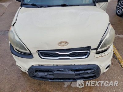 Zdjęcie 11 z 12 samochodu: 2012 KIA SOUL + VIN:KNDJT2A59C7465826 - miniatura