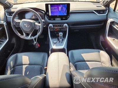 Zdjęcie 8 z 13 samochodu: 2024 TOYOTA RAV4 XSE VIN:4T3E6RFV8RU166738 - miniatura