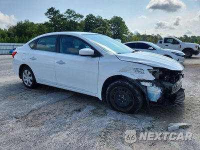 Czwarte zdjęcie samochodu z boku: 2019 NISSAN SENTRA S VIN:3N1AB7AP9KY431595 - miniatura