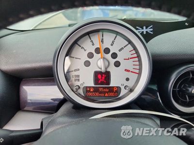 Zdjęcie 9 z 12 samochodu: 2009 MINI COOPER S CLUBMAN VIN:WMWMM33599TP92382 - miniatura