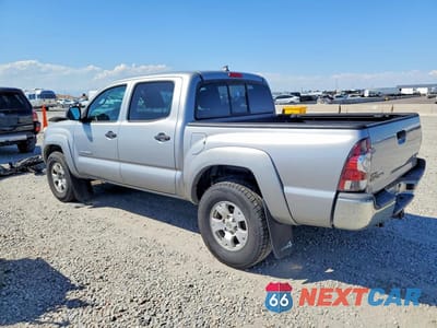 Drugie zdjęcie samochodu z przodu: 2015 TOYOTA TACOMA V6 VIN:3TMLU4EN8FM166611 - miniatura
