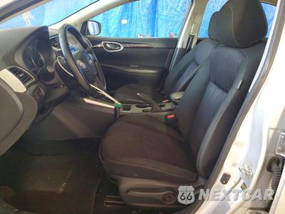 Zdjęcie 7 z 12 samochodu: 2019 NISSAN SENTRA SV VIN:3N1AB7AP8KY355819 - miniatura