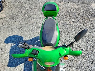 Piąte zdjęcie samochodu w środku: 2021 VESPA GENERIC SC VIN:L2BB2NCC8MB621089 - miniatura