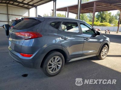 Trzecie zdjęcie samochodu z tyłu: 2018 HYUNDAI TUCSON SEL VIN:KM8J3CA4XJU669218 - miniatura