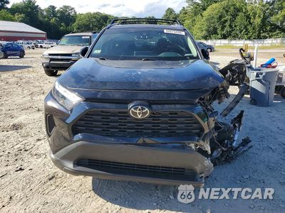 Piąte zdjęcie samochodu w środku: 2024 TOYOTA RAV4 XLE VIN:2T3P1RFV1RC467084 - miniatura