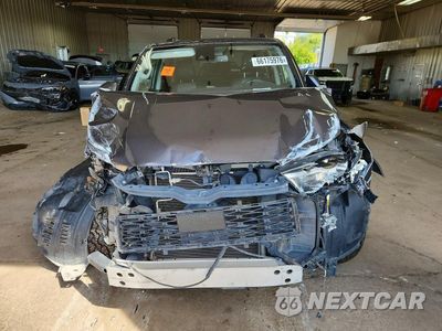 Piąte zdjęcie samochodu w środku: 2021 TOYOTA 4RUNNER SR5 PREMIUM VIN:JTEFU5JR3M5244531 - miniatura