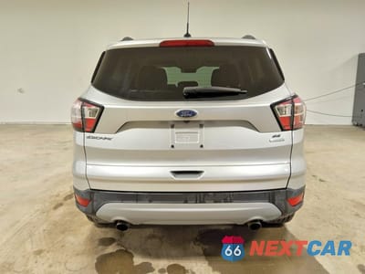 Zdjęcie 6 z 13 samochodu: 2018 FORD ESCAPE SE VIN:1FMCU0GD9JUC10614 - miniatura