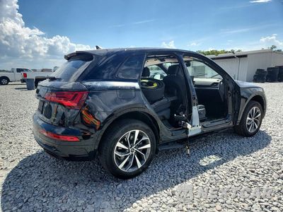 Trzecie zdjęcie samochodu z tyłu: 2024 AUDI Q5 PREMIUM 45 VIN:WA1GAAFY8R2111633 - miniatura