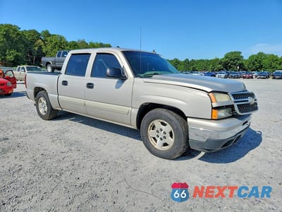 Czwarte zdjęcie samochodu z boku: 2006 CHEVROLET SILVERADO C1500 VIN:2GCEC13T361232047 - miniatura