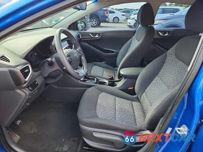 Zdjęcie 8 z 13 samochodu: 2017 HYUNDAI IONIQ BLUE VIN:KMHC65LC8HU022150 - miniatura