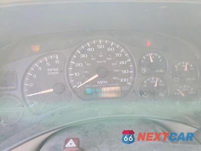 Zdjęcie 9 z 13 samochodu: 2002 CHEVROLET SUBURBAN K1500 VIN:3GNFK16T62G350816 - miniatura