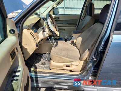 Zdjęcie 7 z 13 samochodu: 2011 FORD ESCAPE XLT VIN:1FMCU0DGXBKB82544 - miniatura
